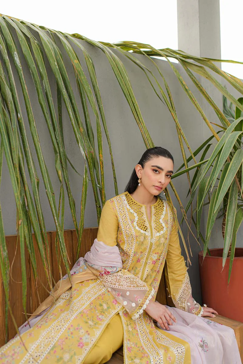 Qalamkar Qline Lawn Edit – JK-15 MIEL - Image 5