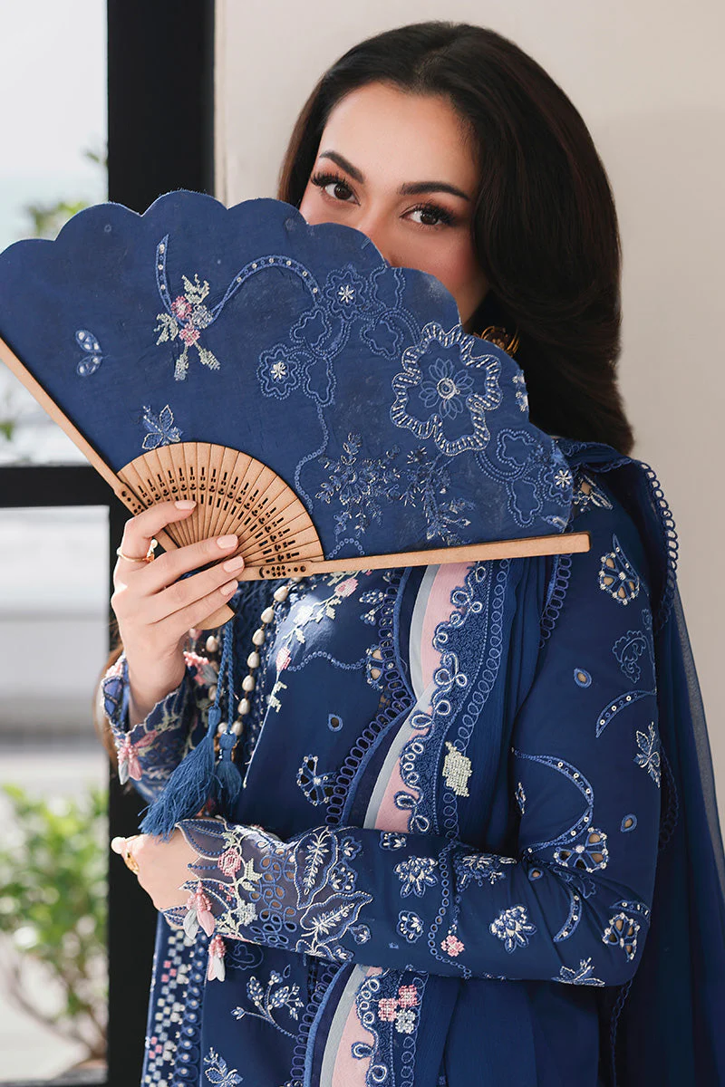 Qalamkar Sahil Luxury Lawn – SA-16 ESMA - Image 5