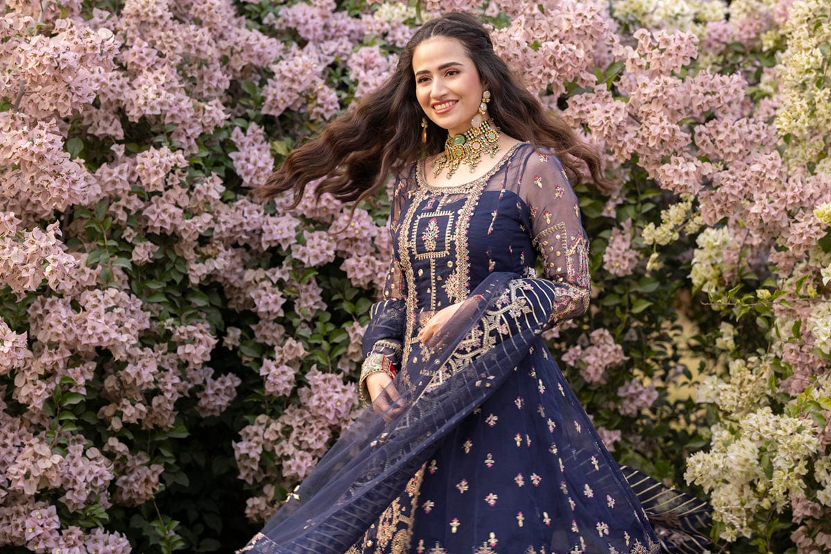 Qalamkar Shadmani Wedding Formals – FW-07 - Image 9