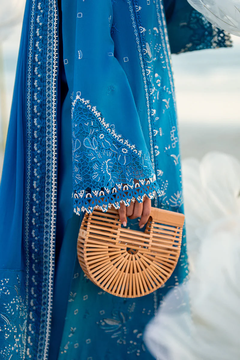 Qalamkar X Hania Aamir · Spring/Summer Luxury Lawn – FK-03 VICTORIA - Image 5