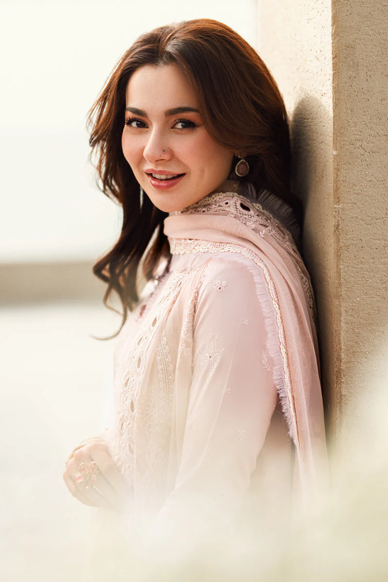 Qalamkar X Hania Aamir · Spring/Summer Luxury Lawn – FK-10 ZOE - Image 9