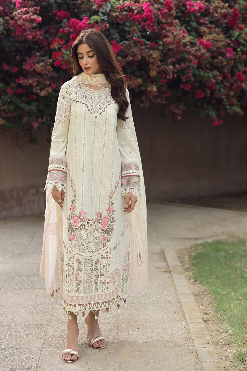 Qalamkar X Sajal Ali Luxury Festive Lawn – PS-05 AMAAR - Image 4