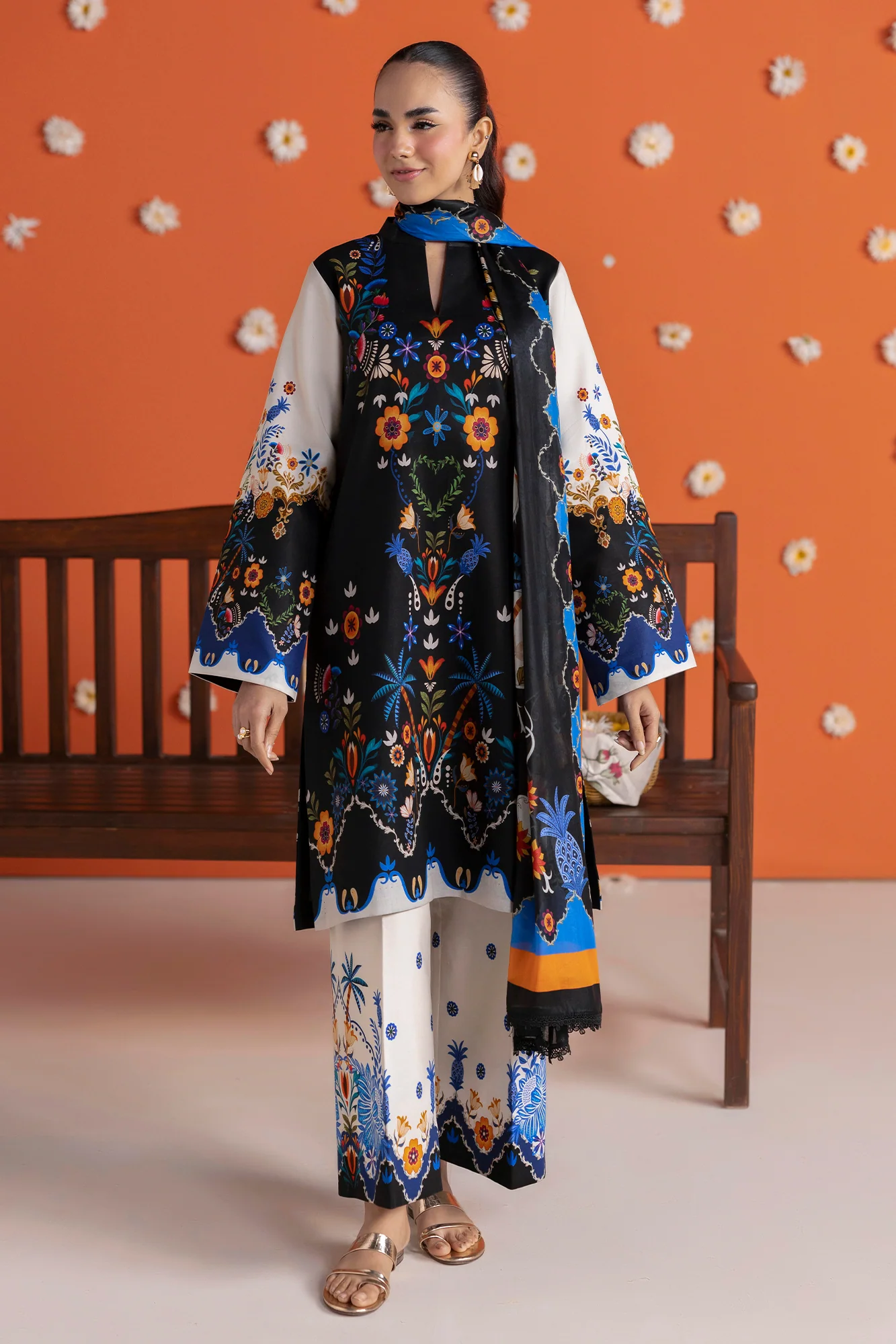 RajBari Amal Summer Prints 3Pc Lawn Suit – D-09 - Image 5