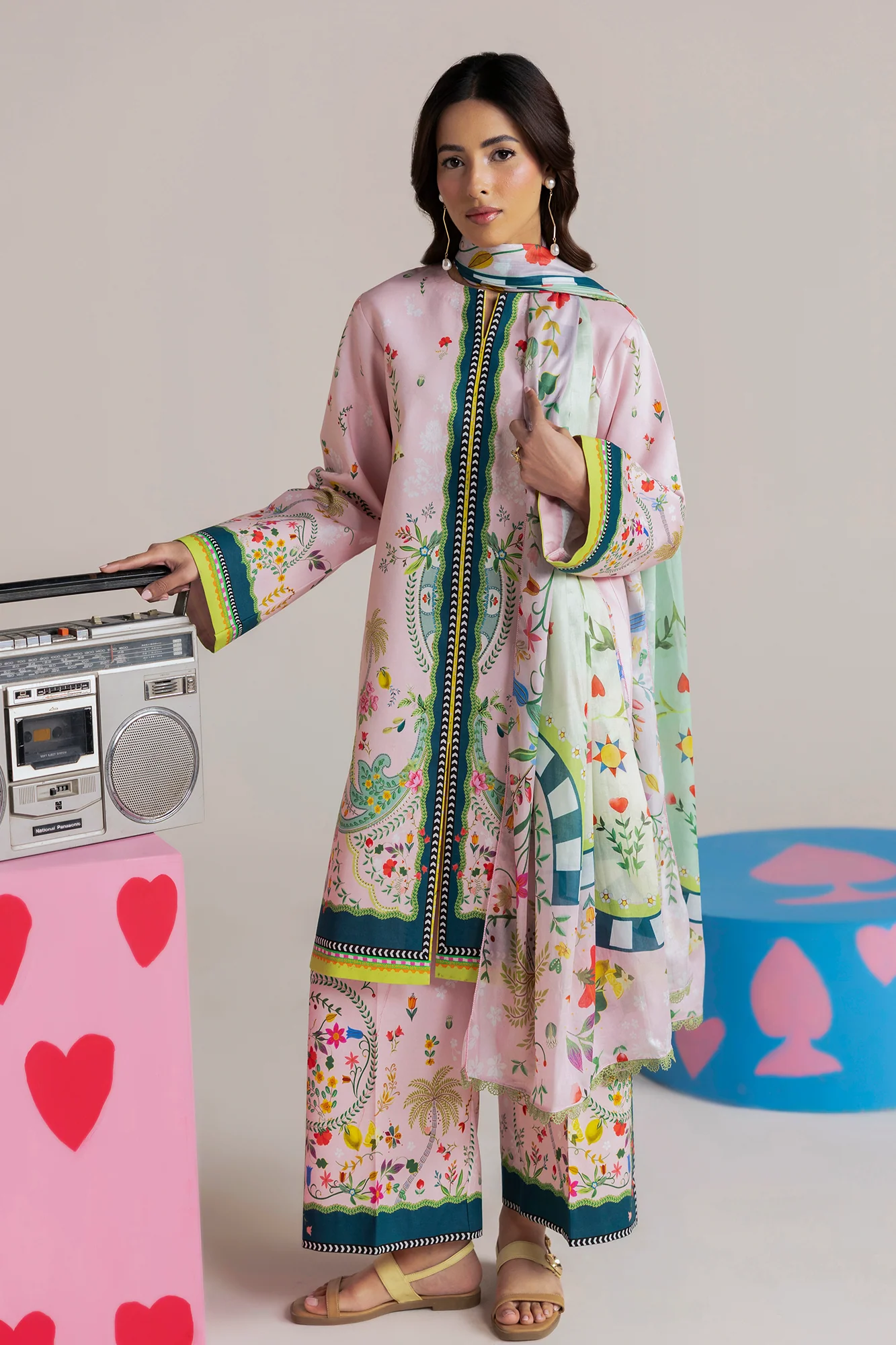 RajBari Amal Summer Prints 3Pc Lawn Suit – D-11 - Image 7