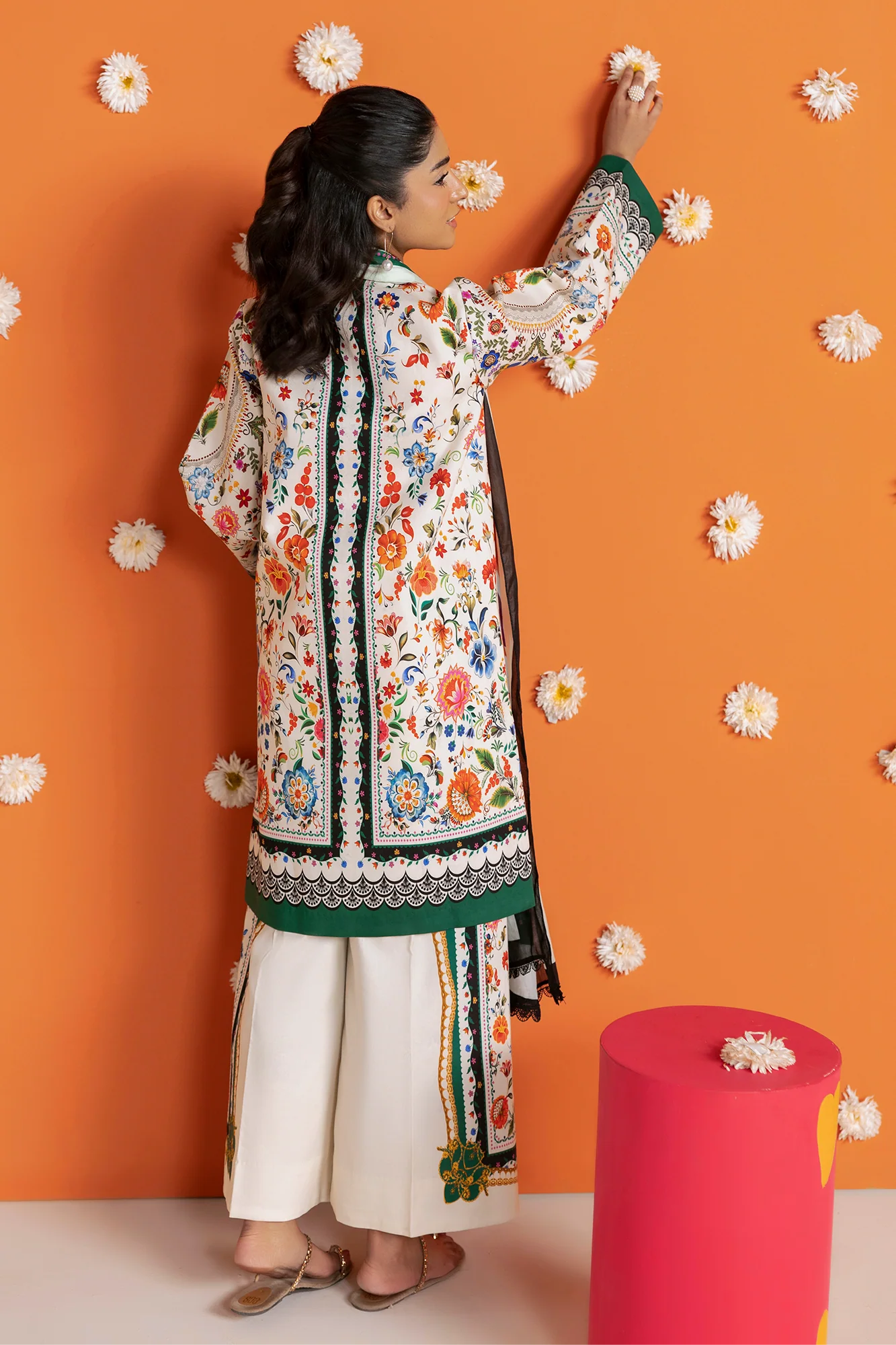 RajBari Amal Summer Prints 3Pc Lawn Suit – D-14 - Image 4