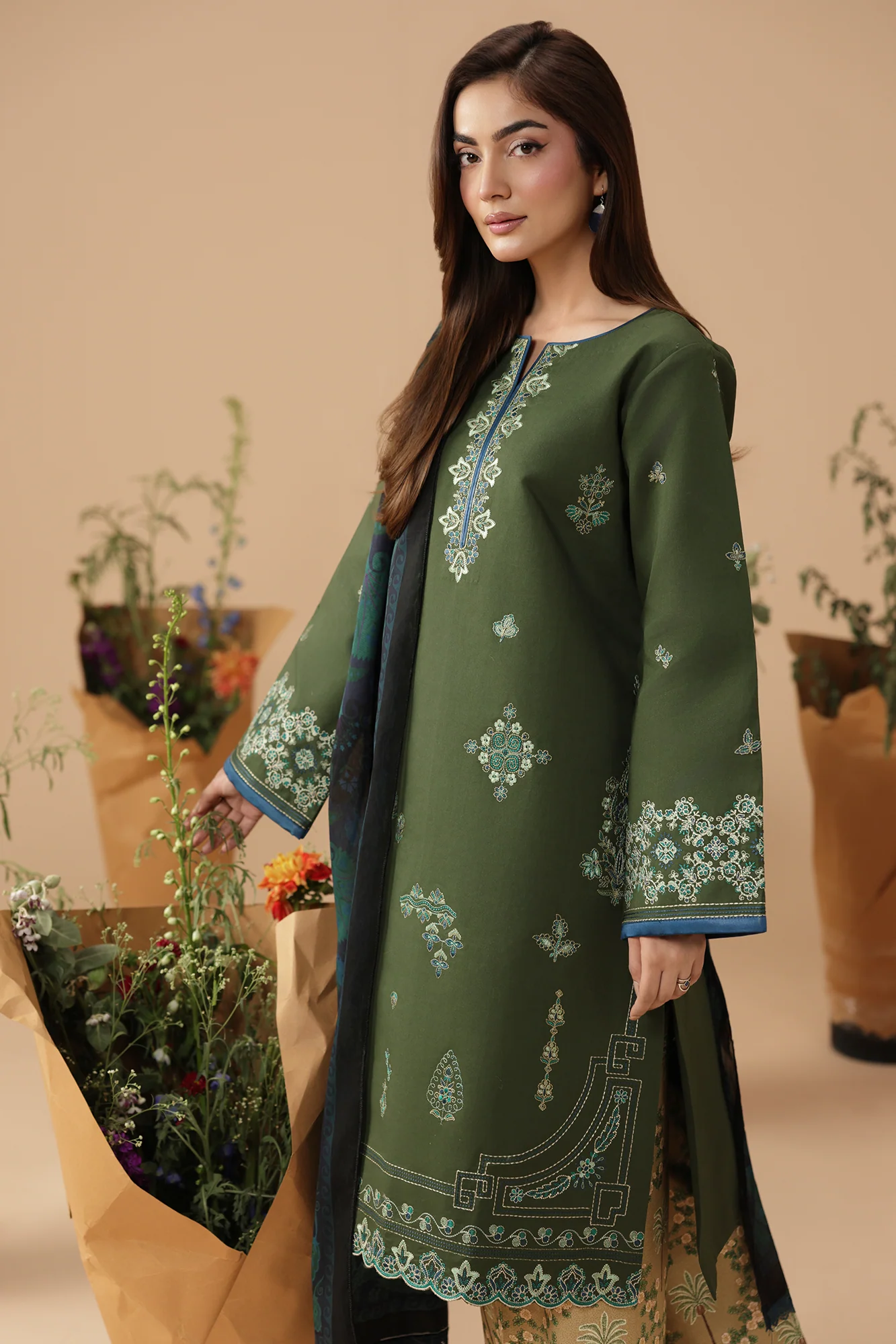RajBari Jahaan Lawn Edit – J-07 - Image 3