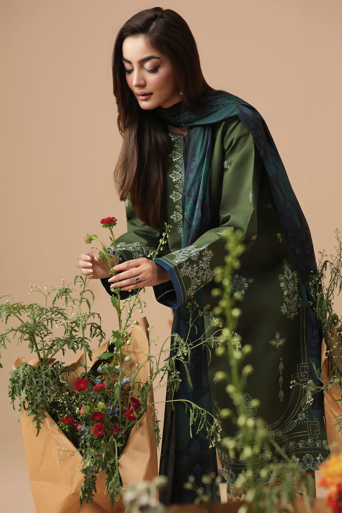 RajBari Jahaan Lawn Edit – J-07 - Image 7