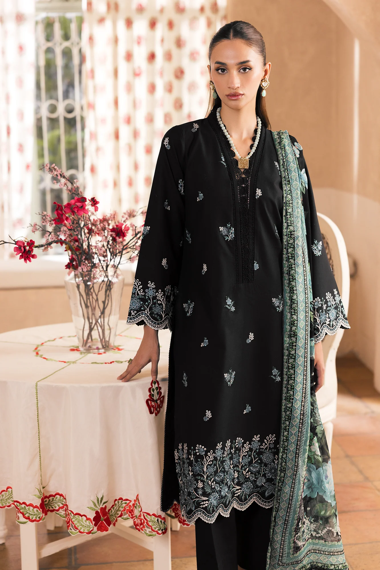 RajBari Nissa Chikankari Lawn – N-05 - Image 4