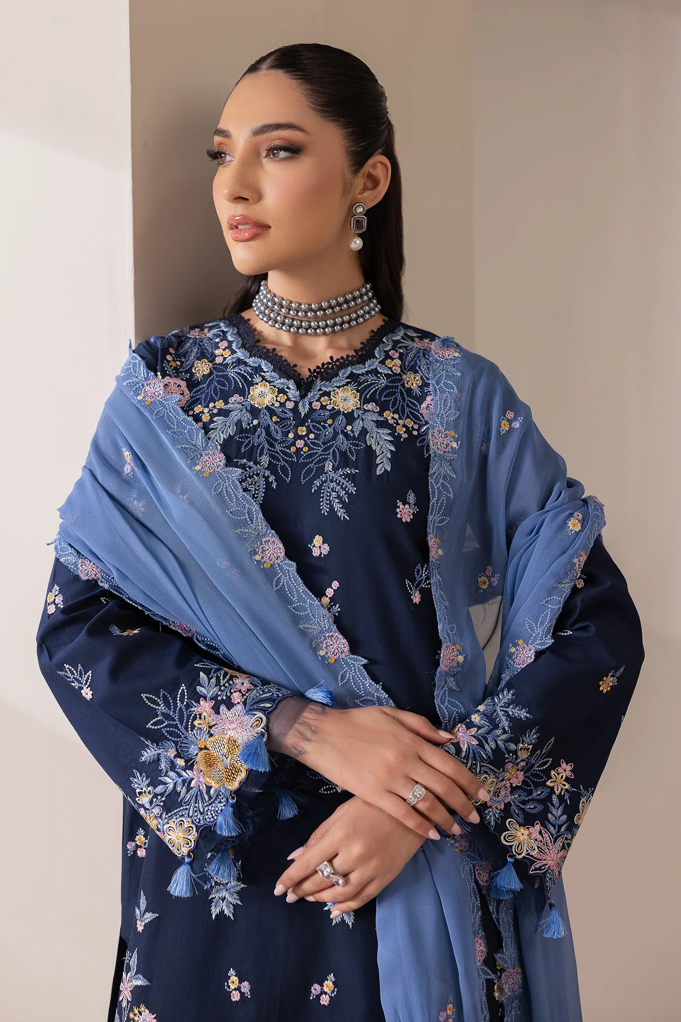 RajBari Premium Edition Lawn – D-07 - Image 6