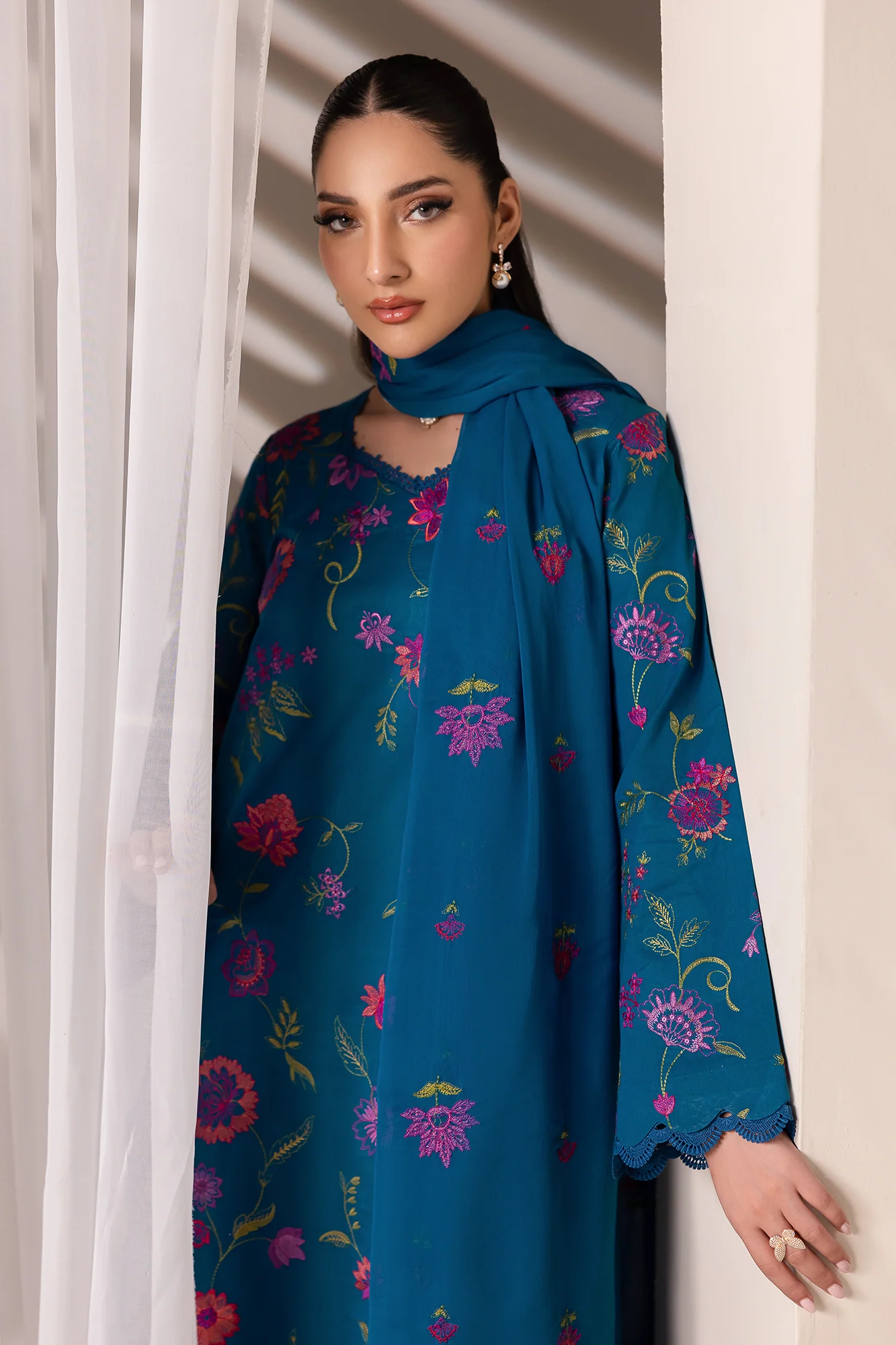 RajBari Premium Edition Lawn – D-11 - Image 7