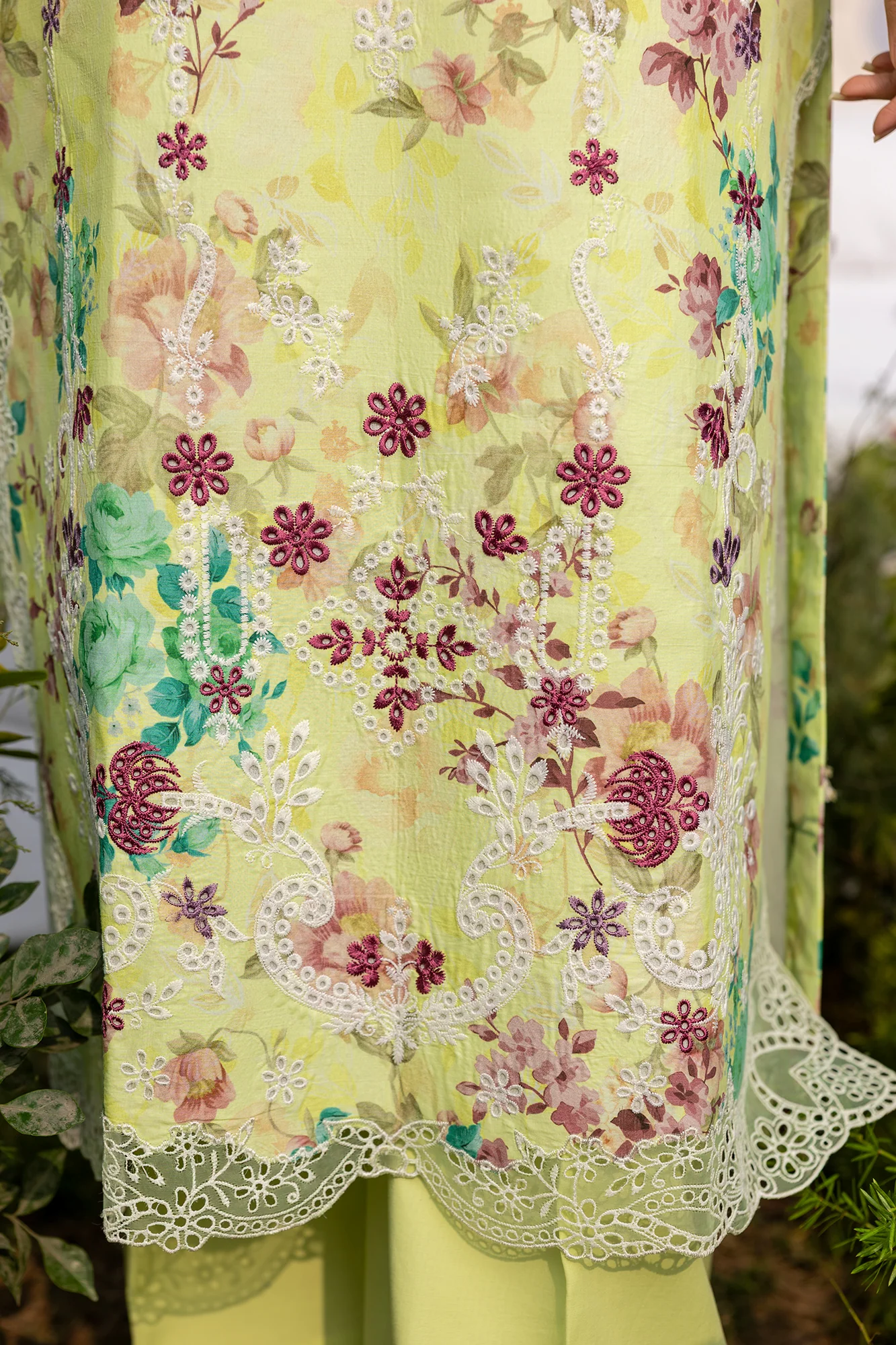 RajBari Printkari Lawn – E-01 - Image 7
