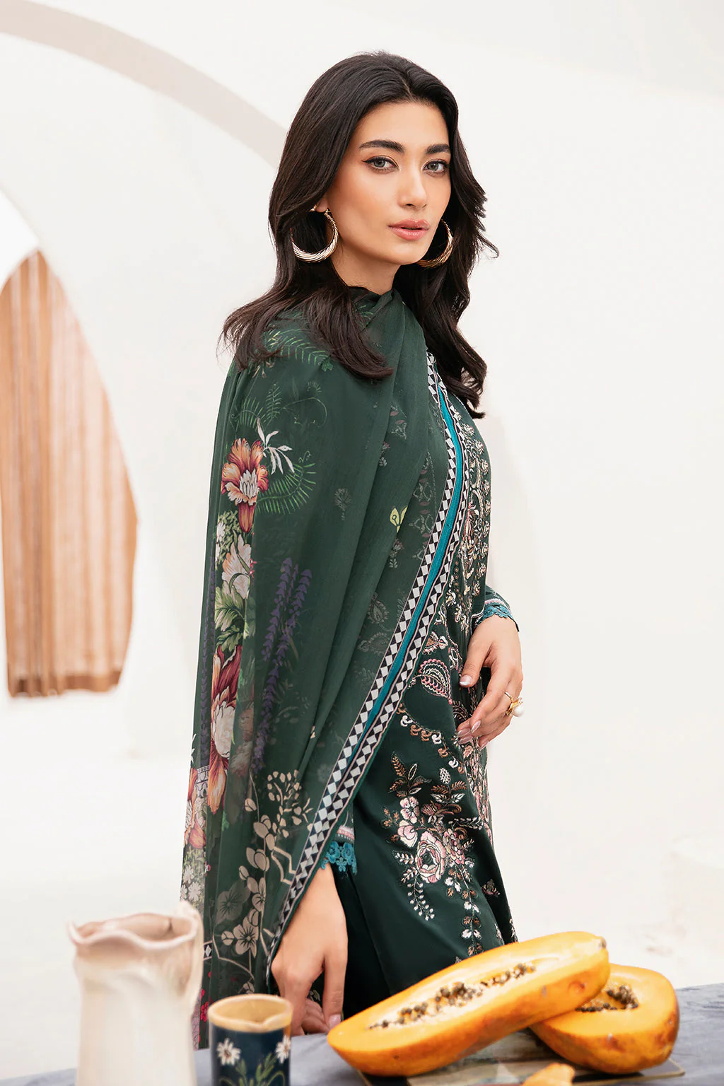 Ramsha Mashaal Luxury Lawn – L-1109 - Image 6