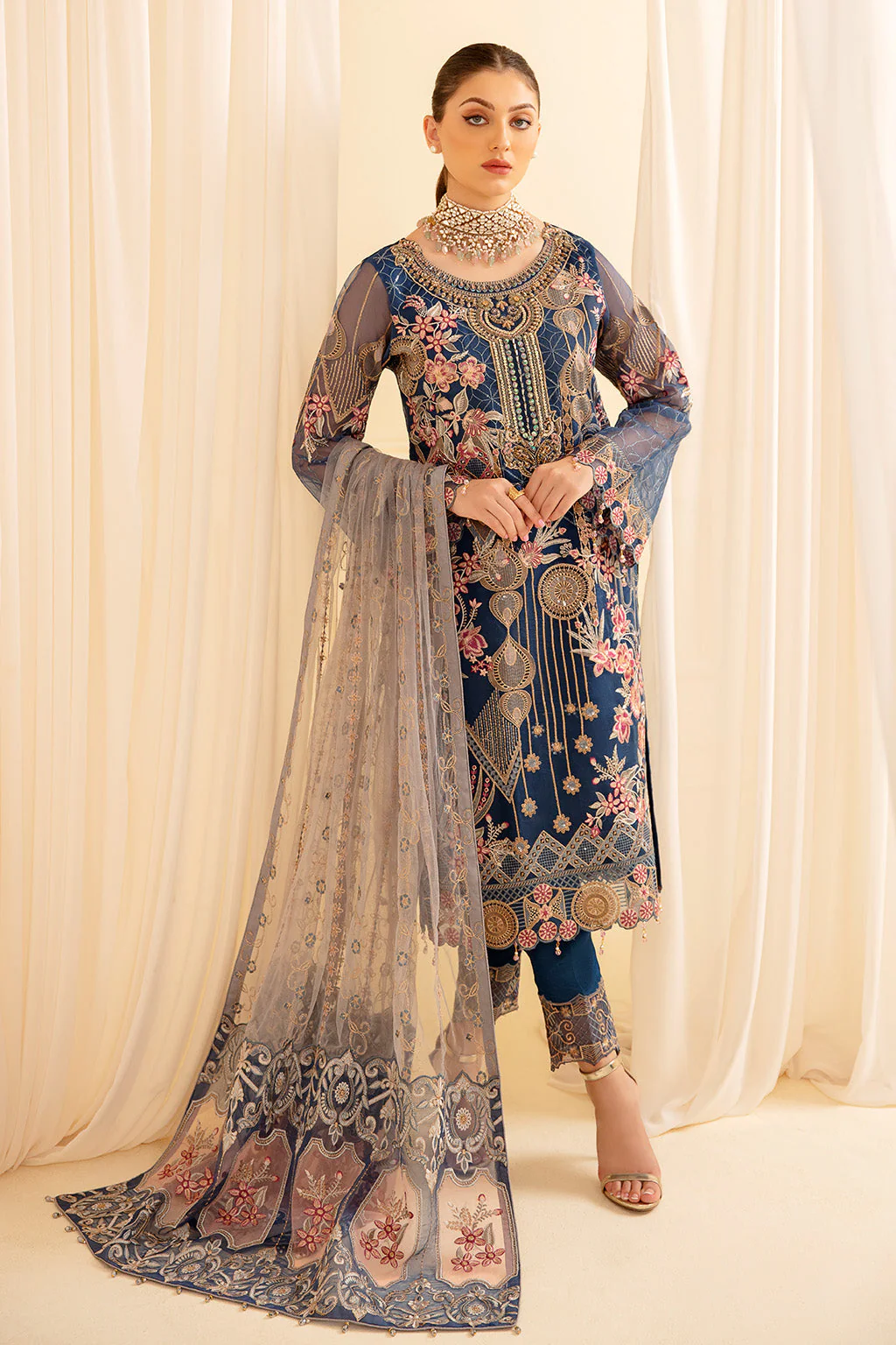 Ramsha Minhal Formal Collection – M-701 - Image 4