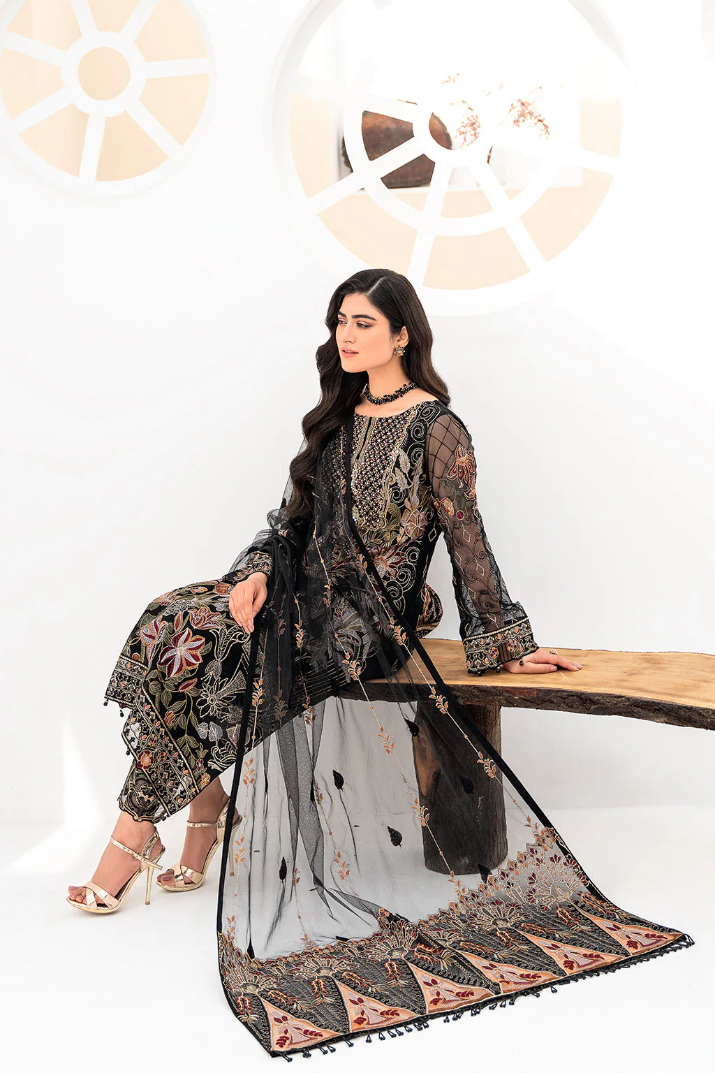 Ramsha Minhal Organza Formal Collection – M-803 - Image 5