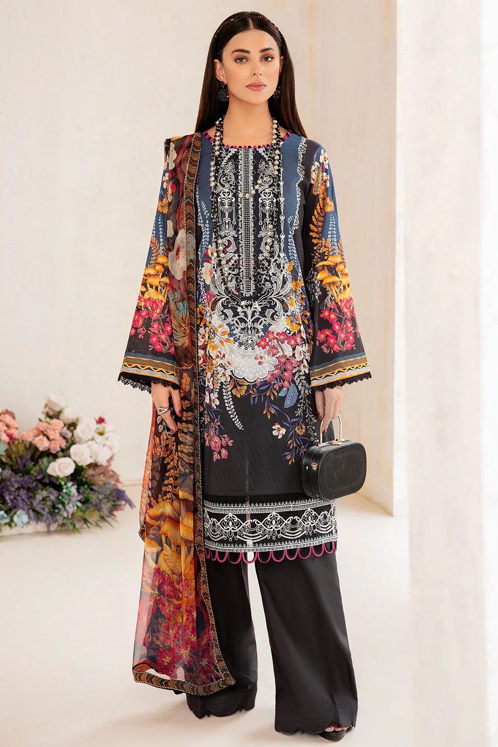 Ramsha Rangrez Lawn Collection – N-303 - Image 4