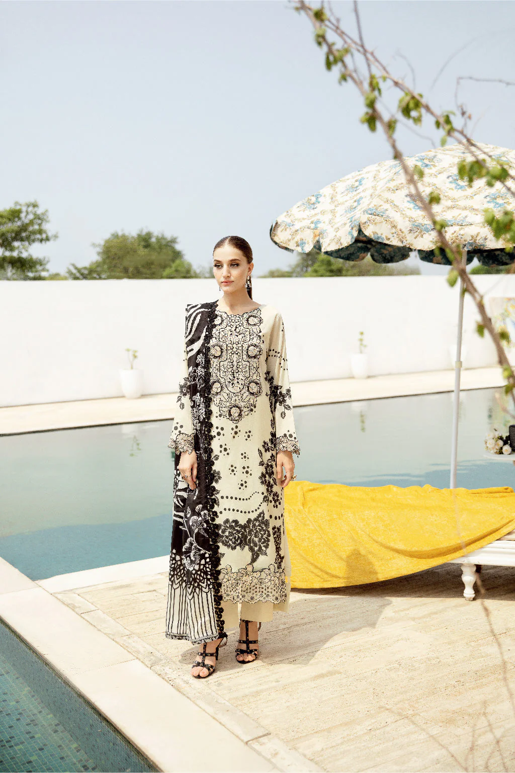 Ramsha Rangrez Spring/Summer Lawn – N-602 - Image 2