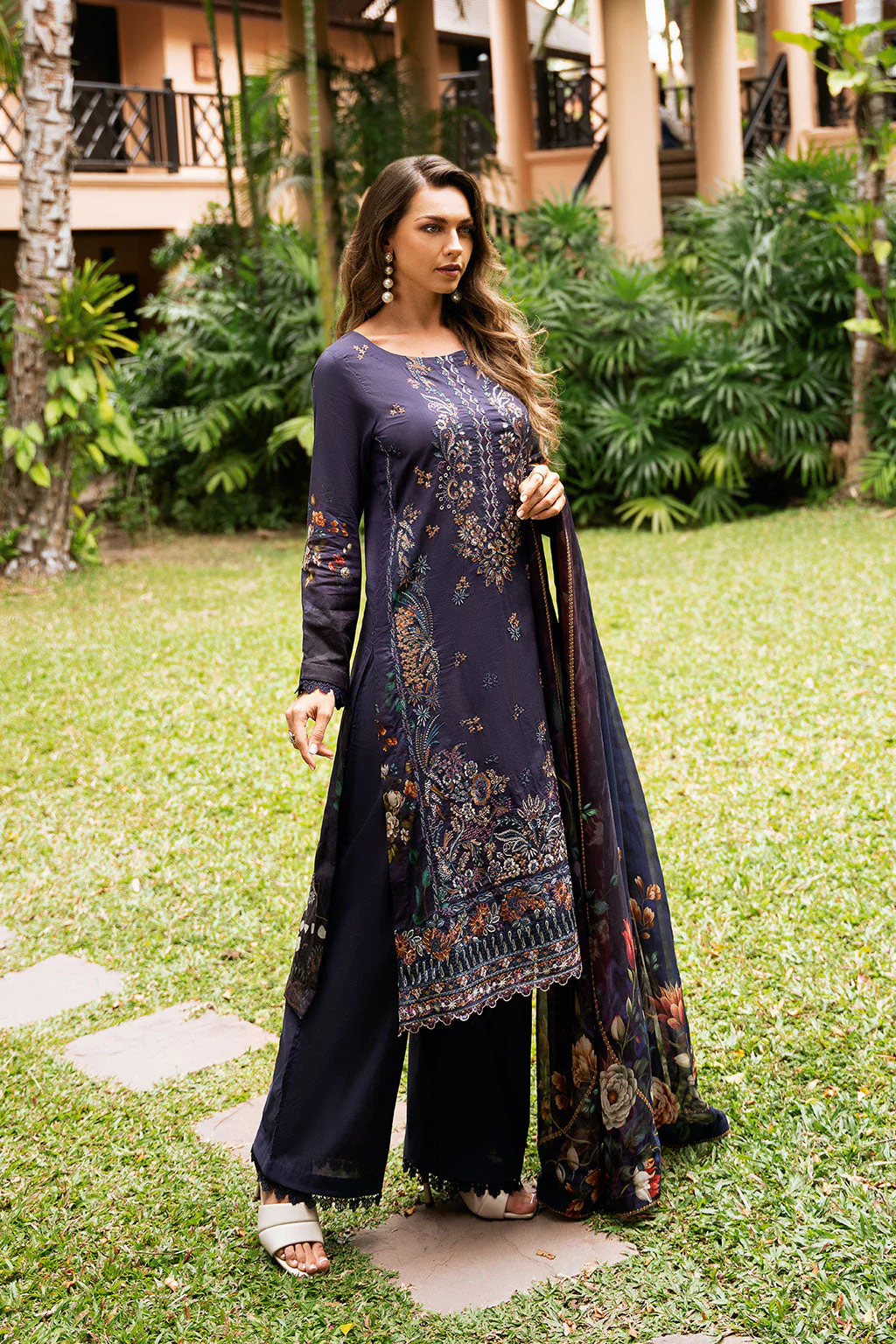 Ramsha Riwayat Lawn – Y-1103 - Image 5