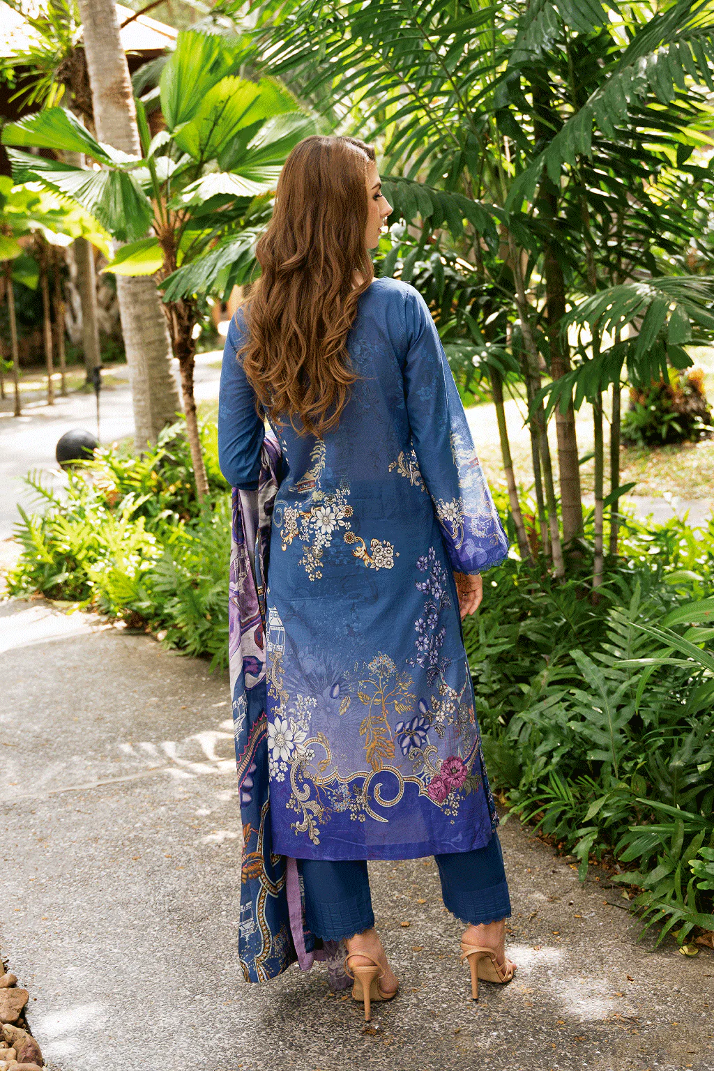 Ramsha Riwayat Lawn – Y-1110 - Image 5