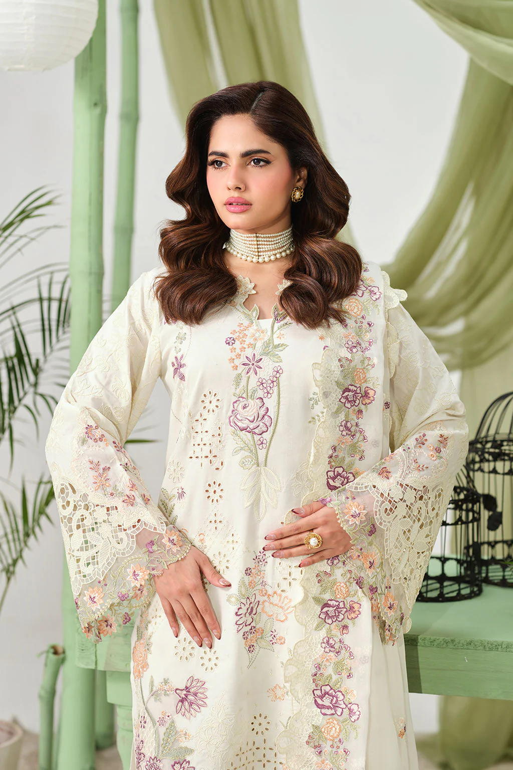 Ramsha Riwayat Lawn – Y-1501 - Image 3