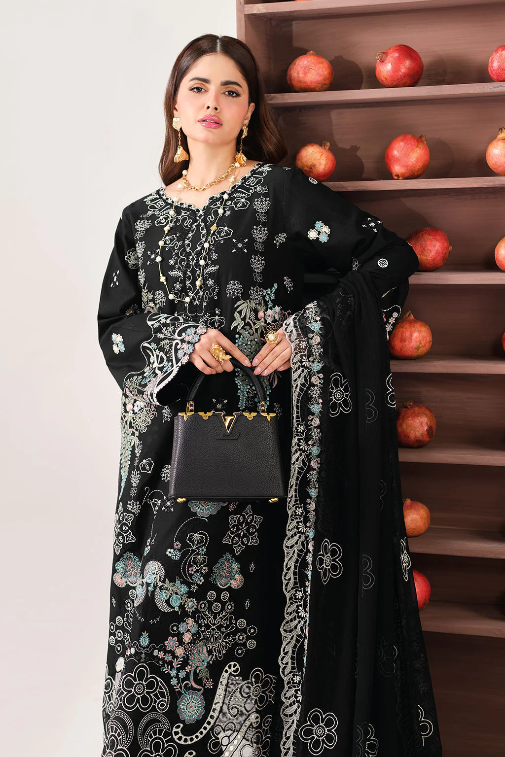 Ramsha Riwayat Lawn – Y-1502 - Image 5
