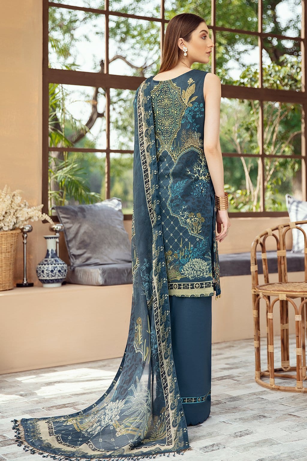 Ramsha Riwayat Luxury Lawn Vol-2 – Y-204 - Image 3
