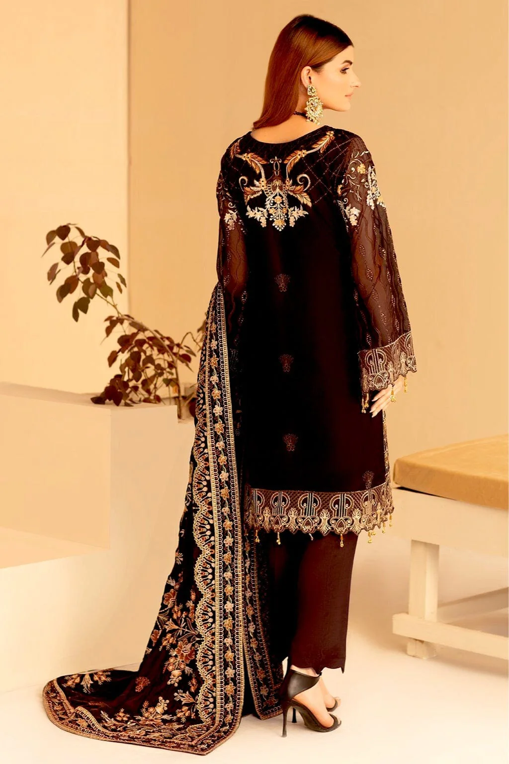 Ramsha Velvet Collection Vol-4 – V-403 - Image 4