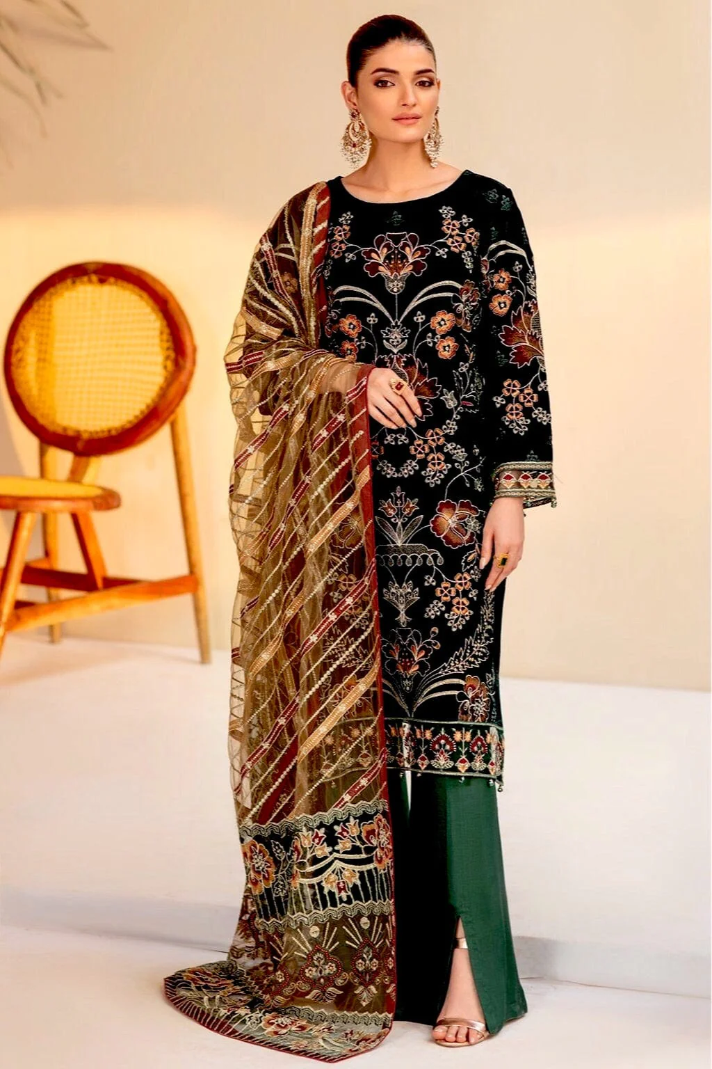 Ramsha Velvet Collection Vol-4 – V-406 - Image 3