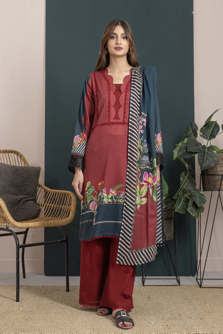 Regalia Ninokara Printed Lawn – 5 - Image 2