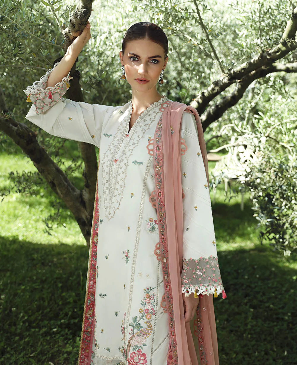 Republic Aylin Summer Lawn – Camellia (D3-B) - Image 2