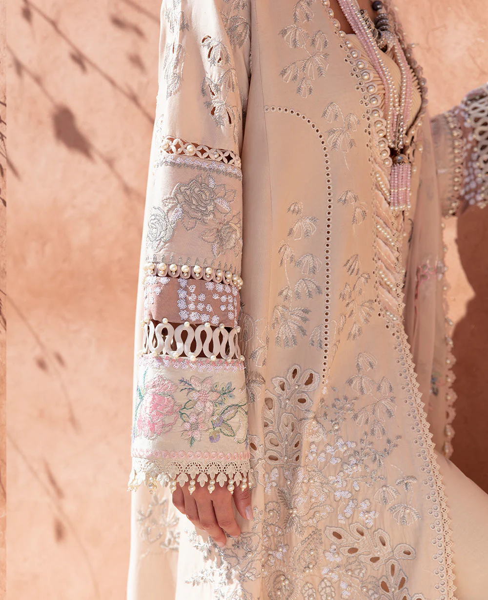 Republic Womenswear Amaani Luxury Lawn Eid Collection – D5-B - Oran - Image 6