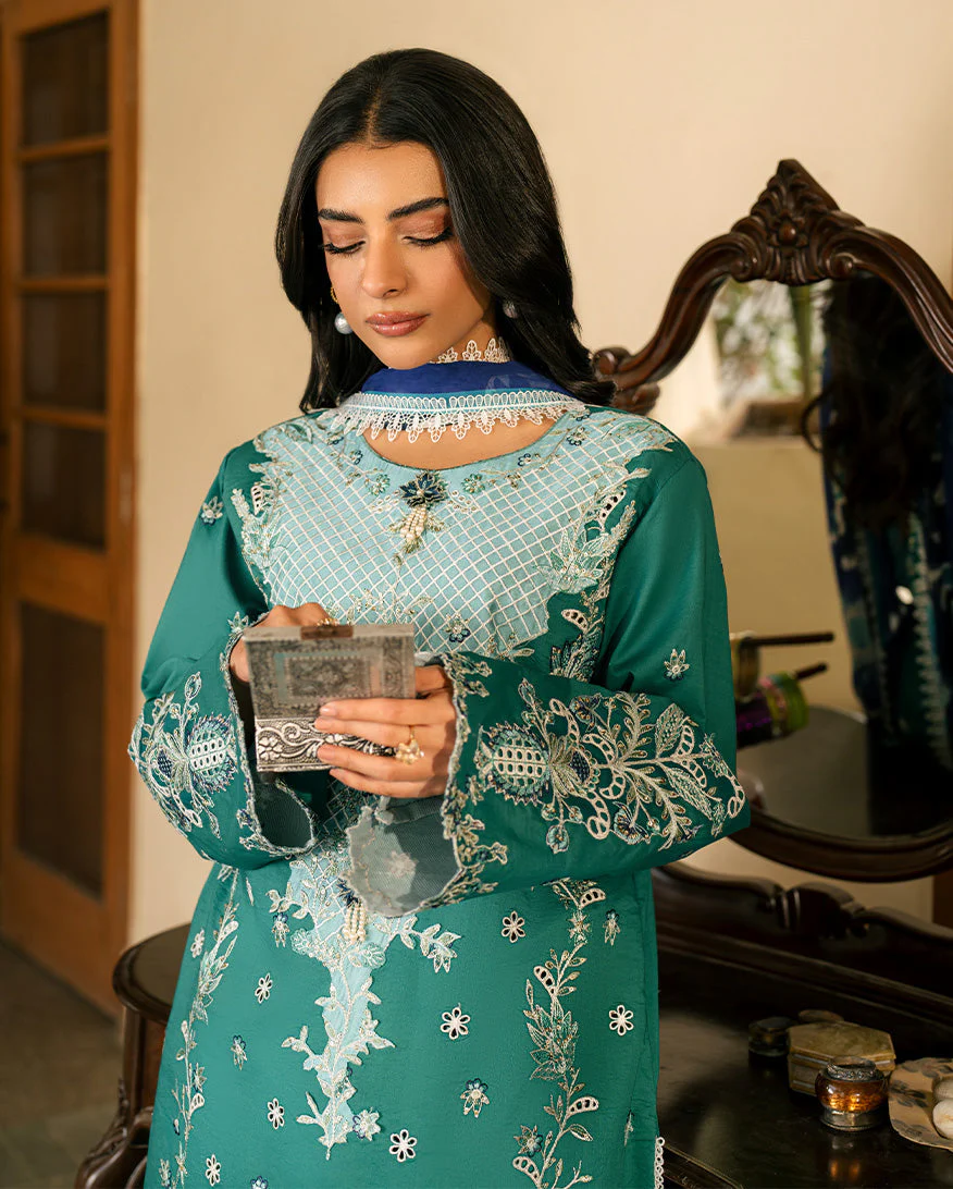 Roheenaz Aashiyana Lawn – Abeer - Image 7