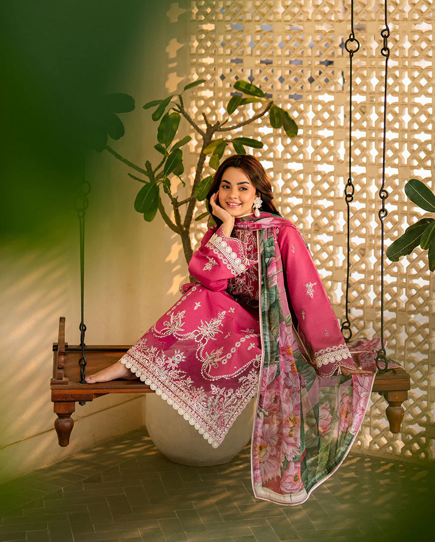 Roheenaz Aashiyana Lawn – Afifa - Image 8