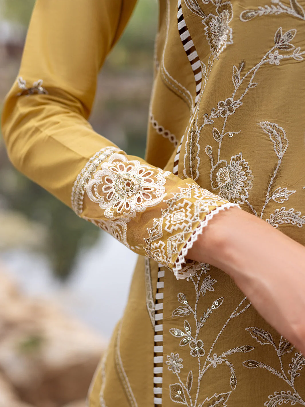 Roheenaz Dahlia Embroidered Lawn Collection – Forsythia - Image 3