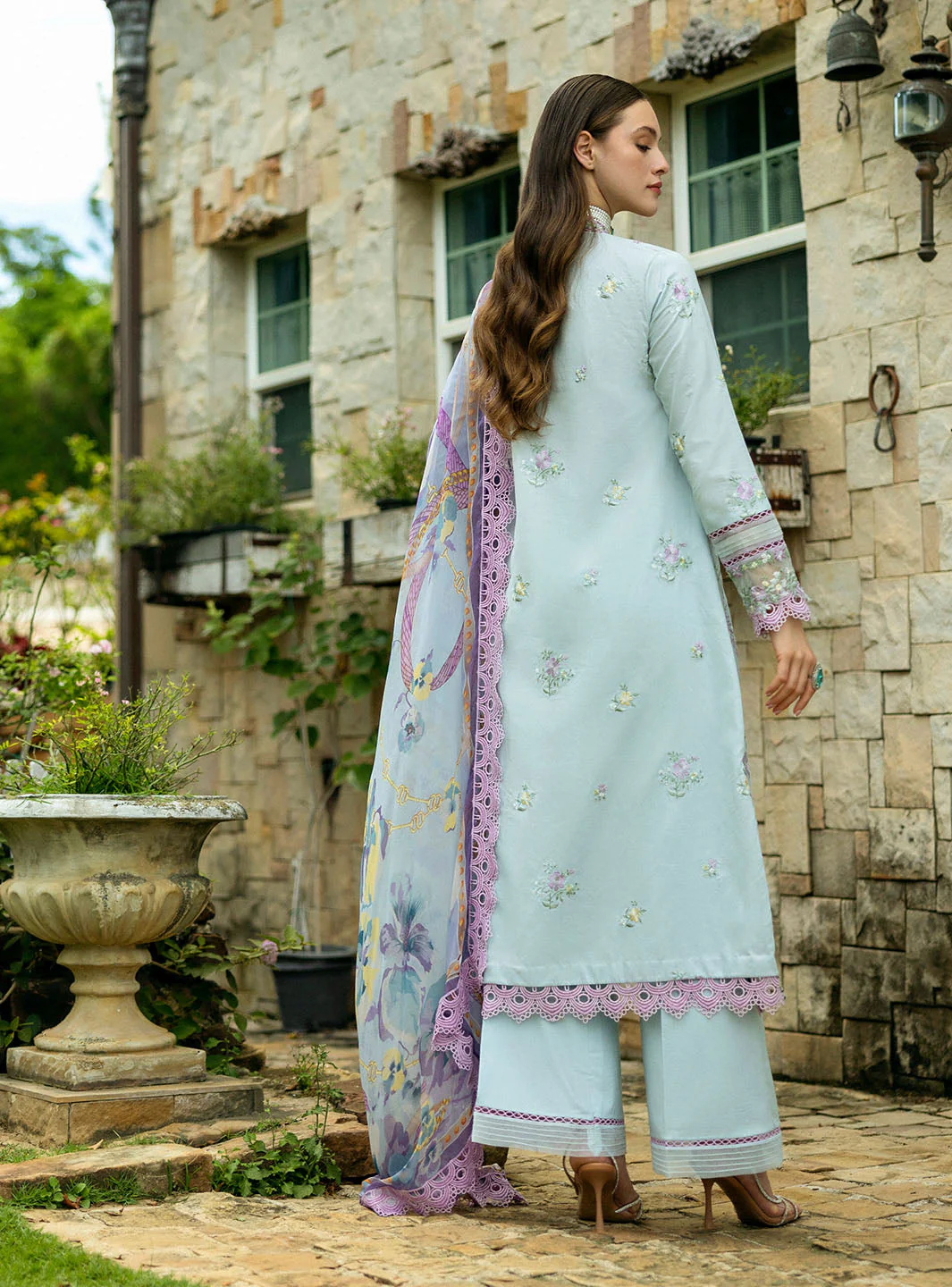 Roheenaz Flanerie Lawn – Emilie-4B - Image 5
