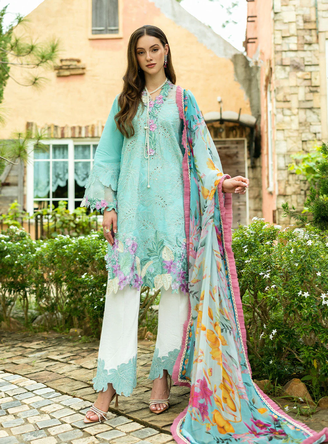 Roheenaz Flanerie Lawn – Helene-3B