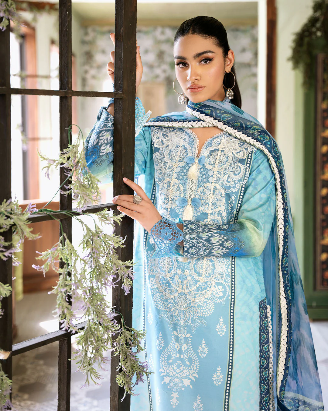 Roheenaz Flora Printed Lawn – Azure - Image 4