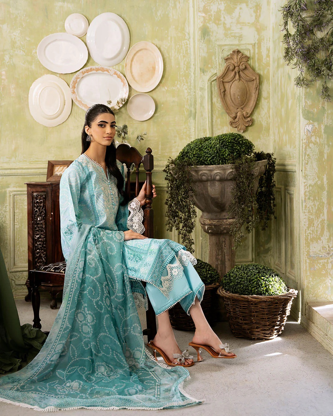 Roheenaz Flora Printed Lawn – Mirage - Image 5