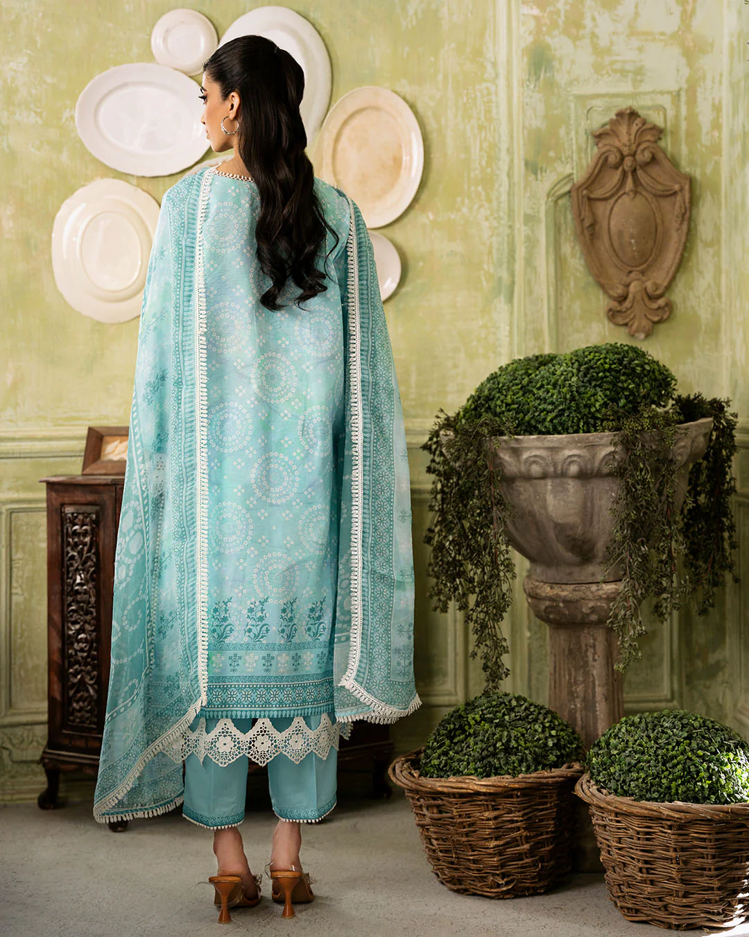 Roheenaz Flora Printed Lawn – Mirage - Image 8