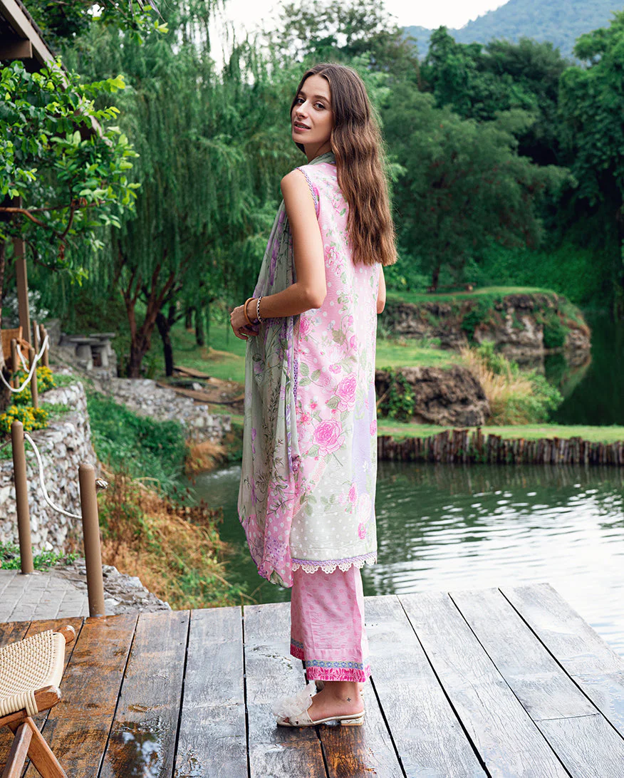 Roheenaz Garden Veal Printed Lawn – Tulip Sugar - Image 3