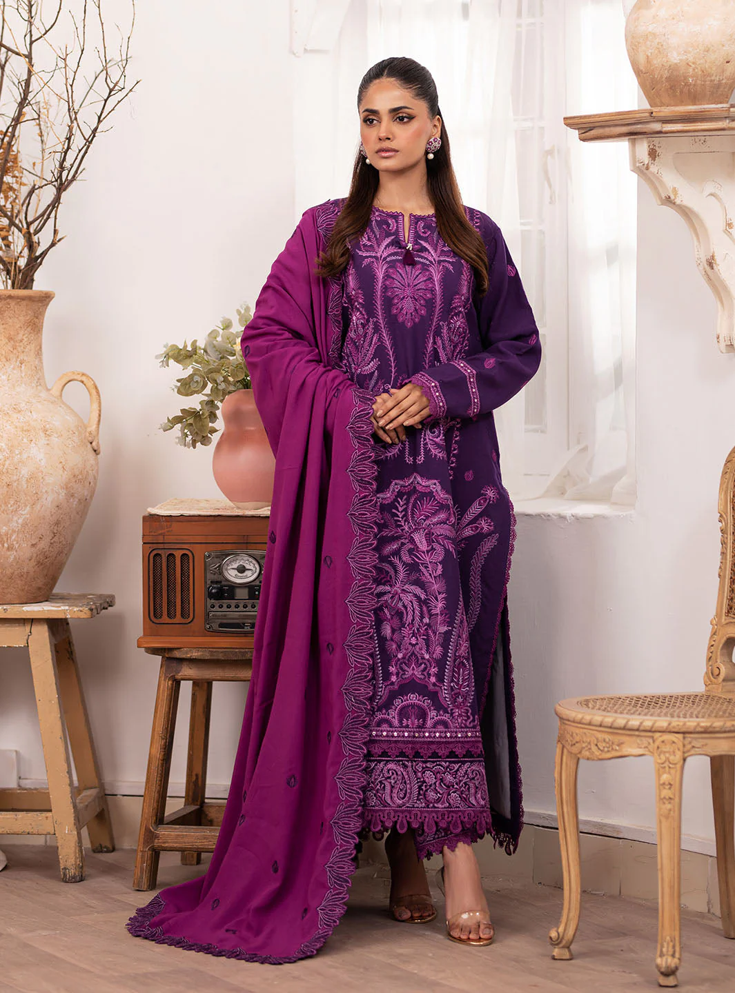Roheenaz Meraki Winter Linen '24 – Naomi - Image 3