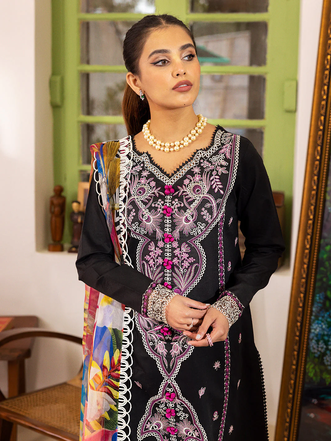 Roheenaz Tabeer Lawn Collection 2023 – Rani - Image 5