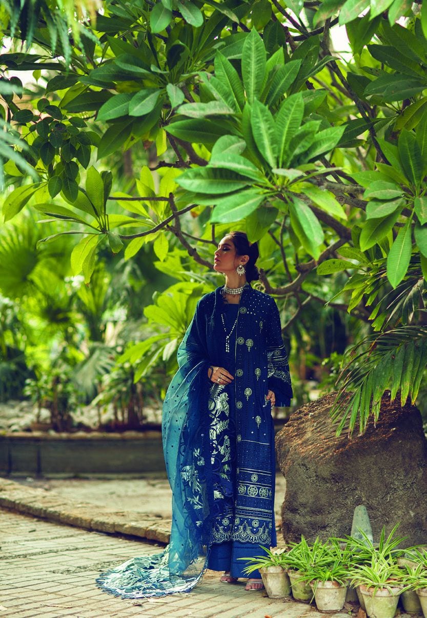 Rouche Chikankari Edition – Midnight - Image 4