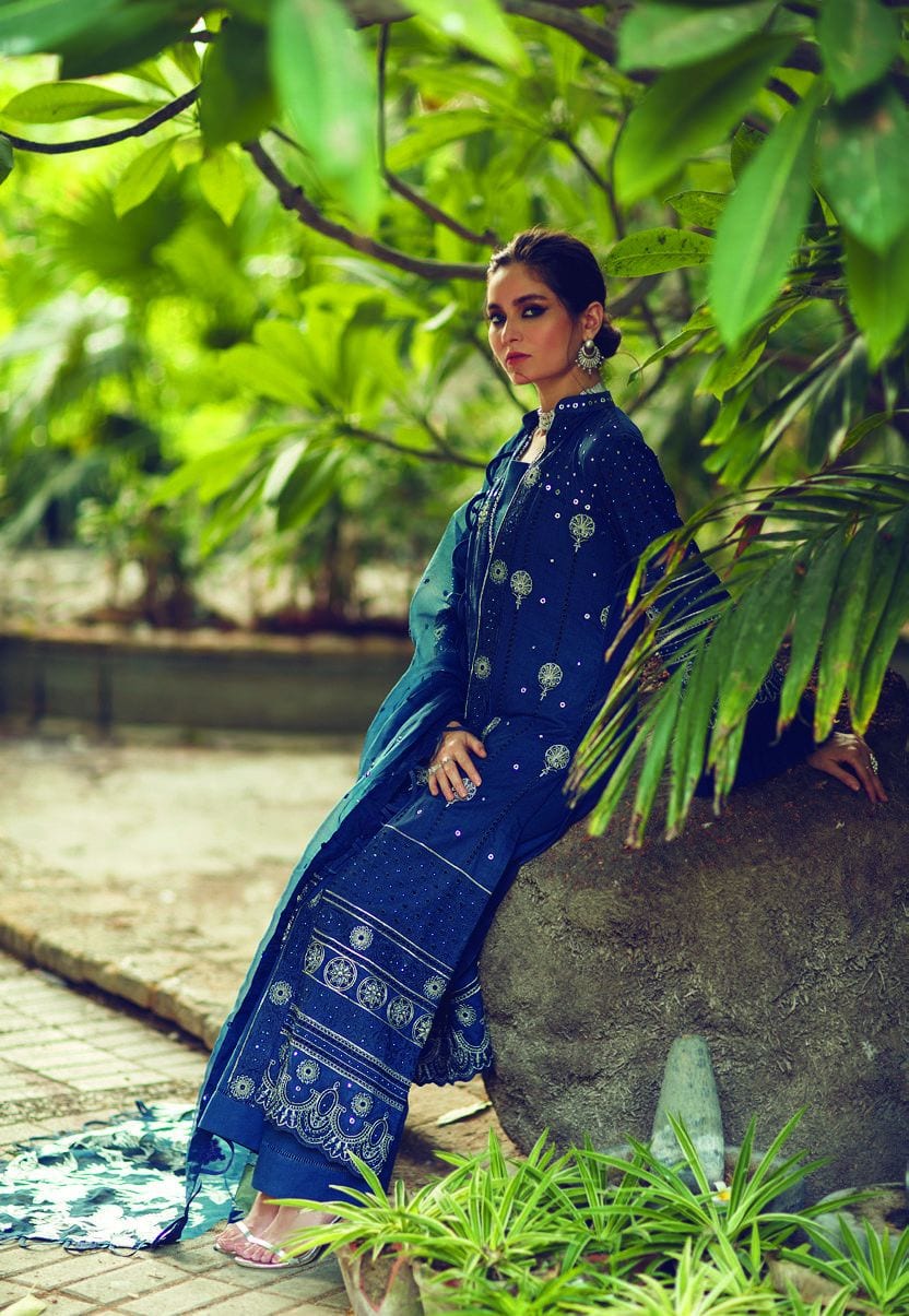 Rouche Chikankari Edition – Midnight - Image 5