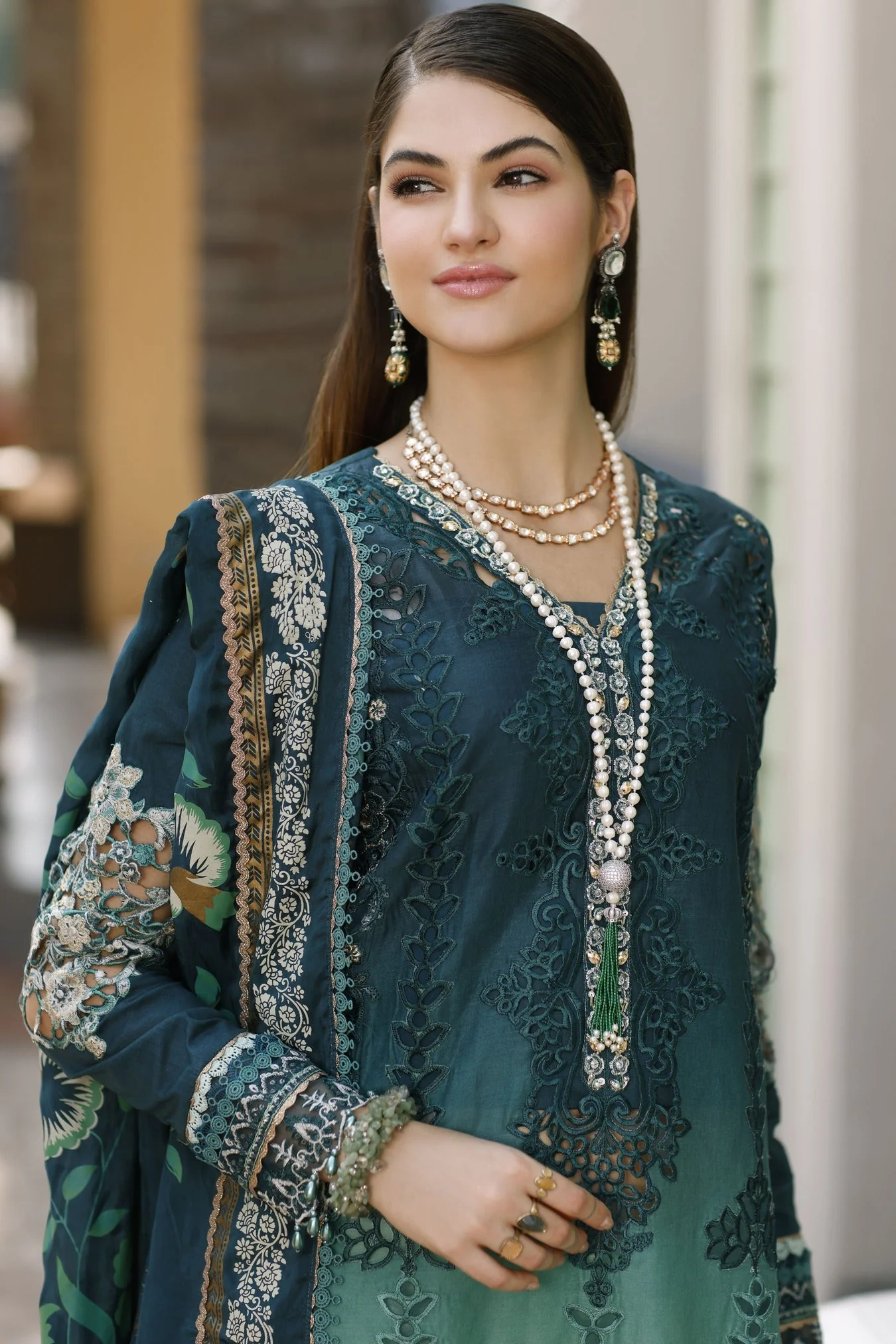 Saadia Asad Eid Handwork Schiffli Laserkari Lawn Collection 2023 – D3-Zalia - Image 4