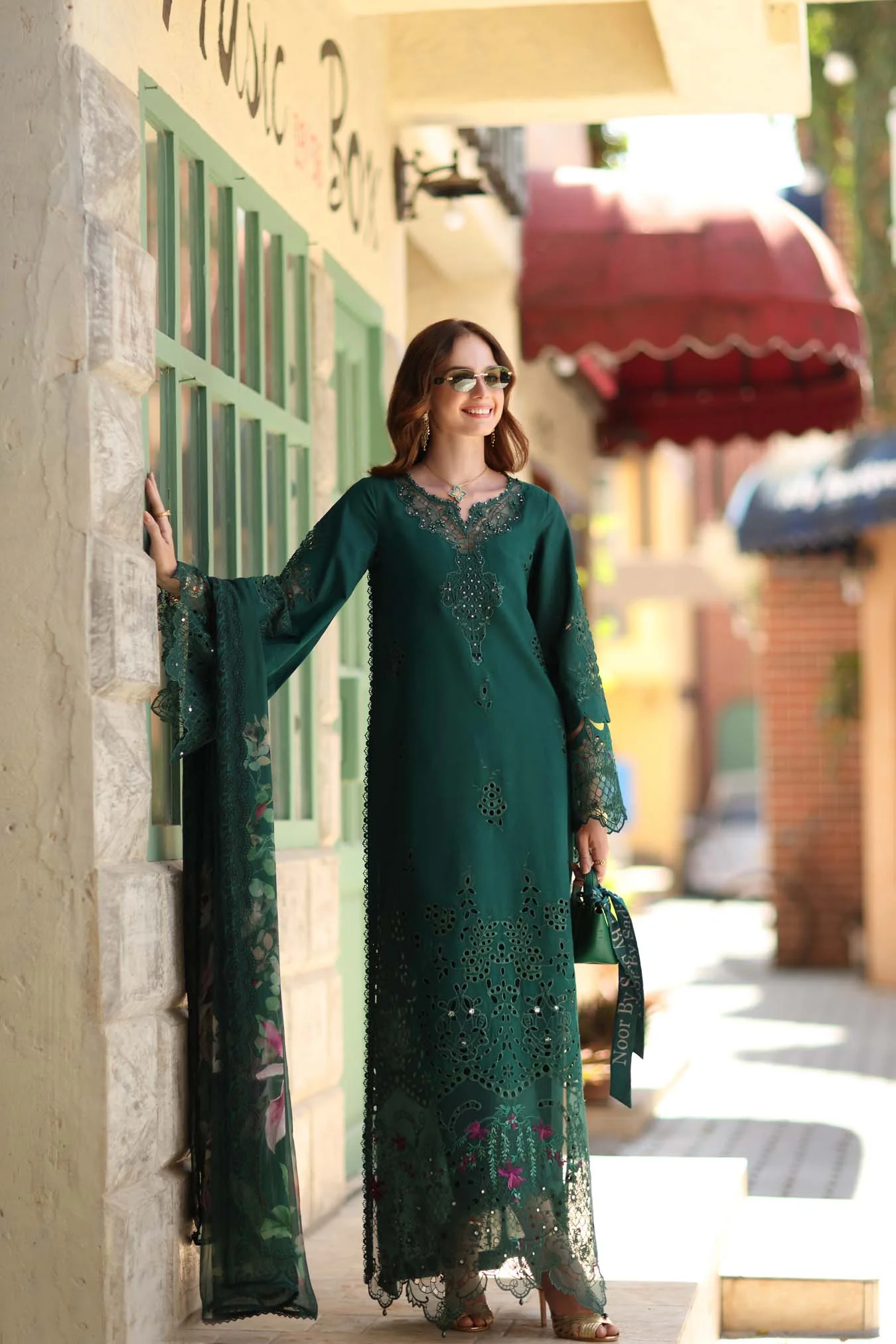 Saadia Asad Noor Luxe Chikankari Lawn – D6 - B - Emerald Green - Image 2