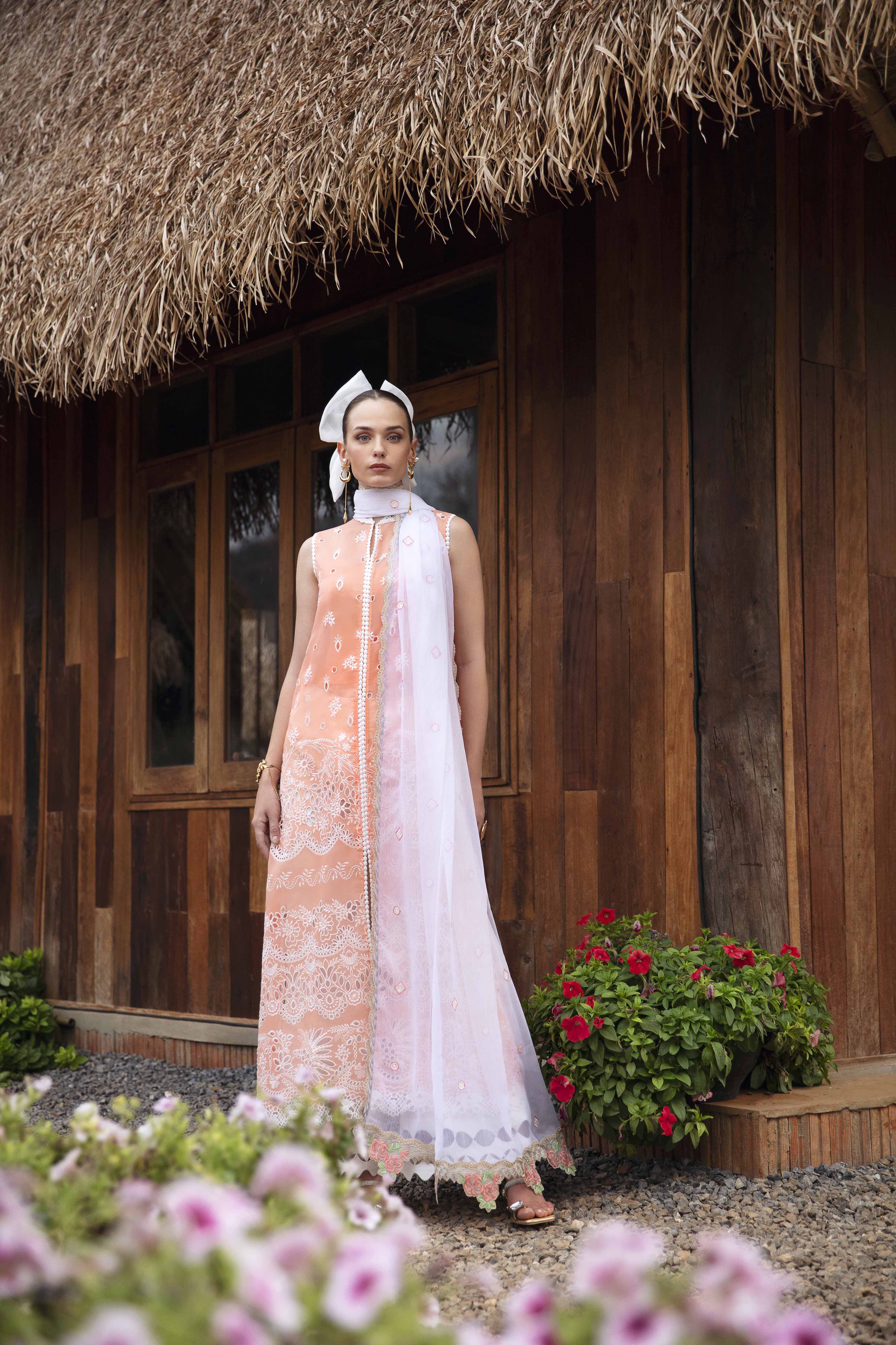 Sable Vogue Luxury Lawn Collection 2024 – LINNEA - Image 5