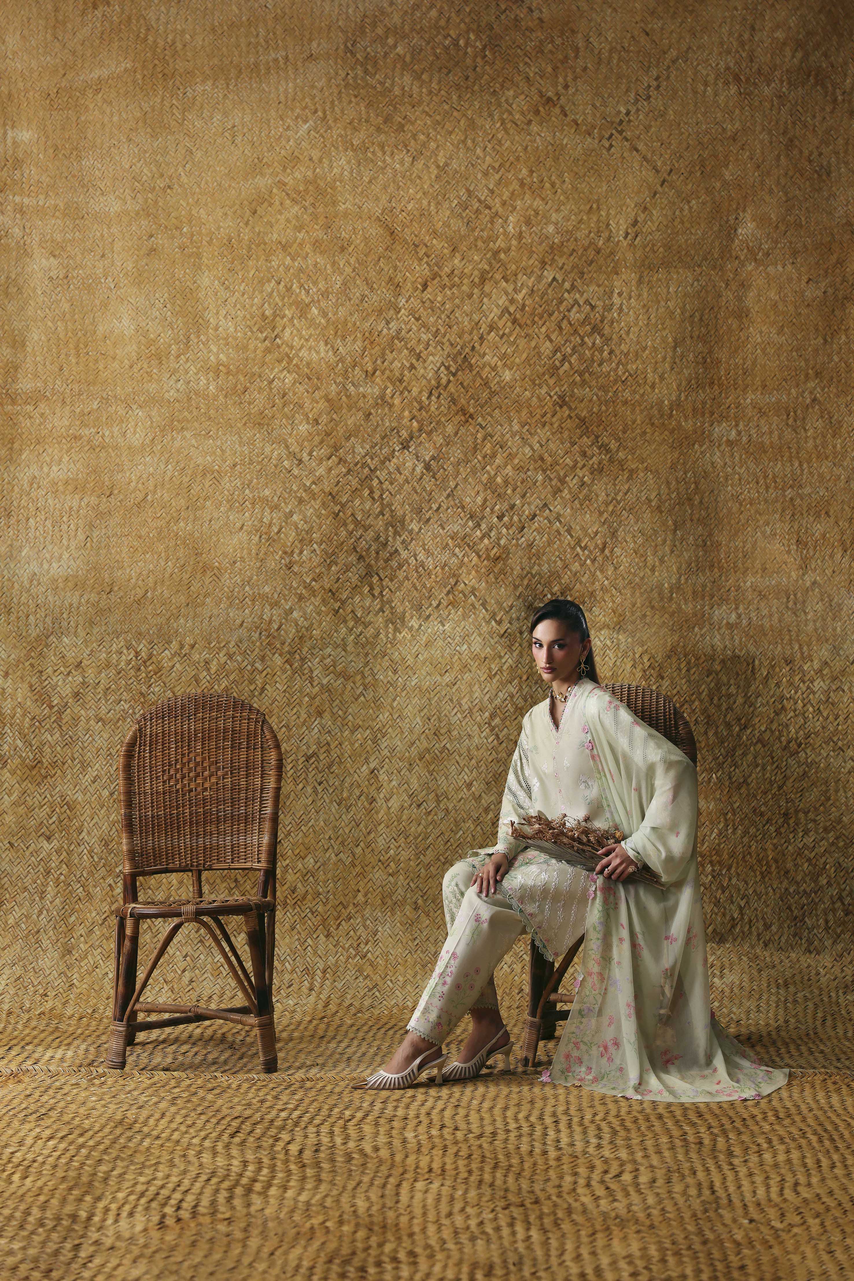 Sable Vogue Luxury Lawn – SL-06-26-V2 - Image 9