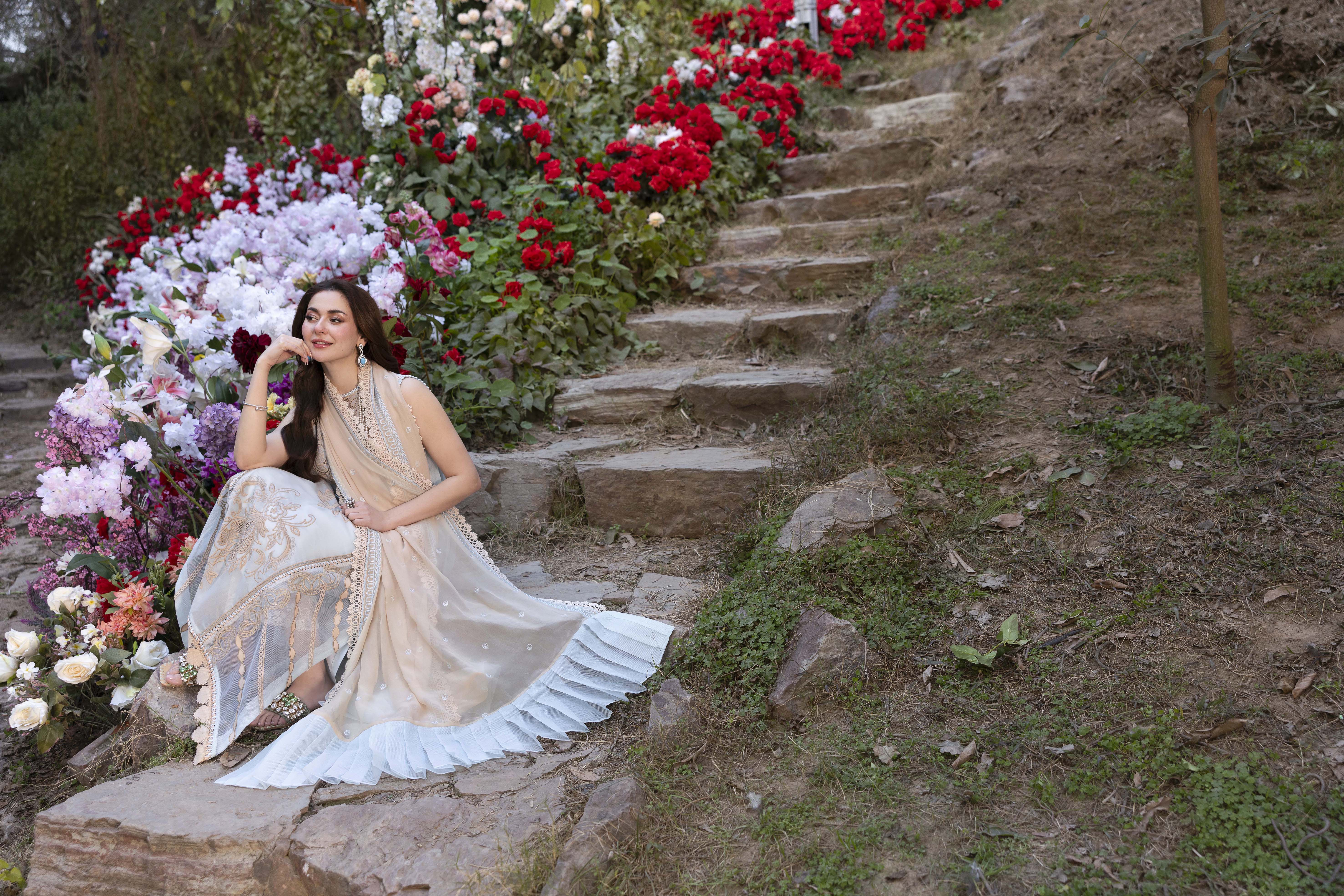 Sable Vogue x Hania Aamir Luxury Eid Formals – SL-09-25-V1 - Image 4