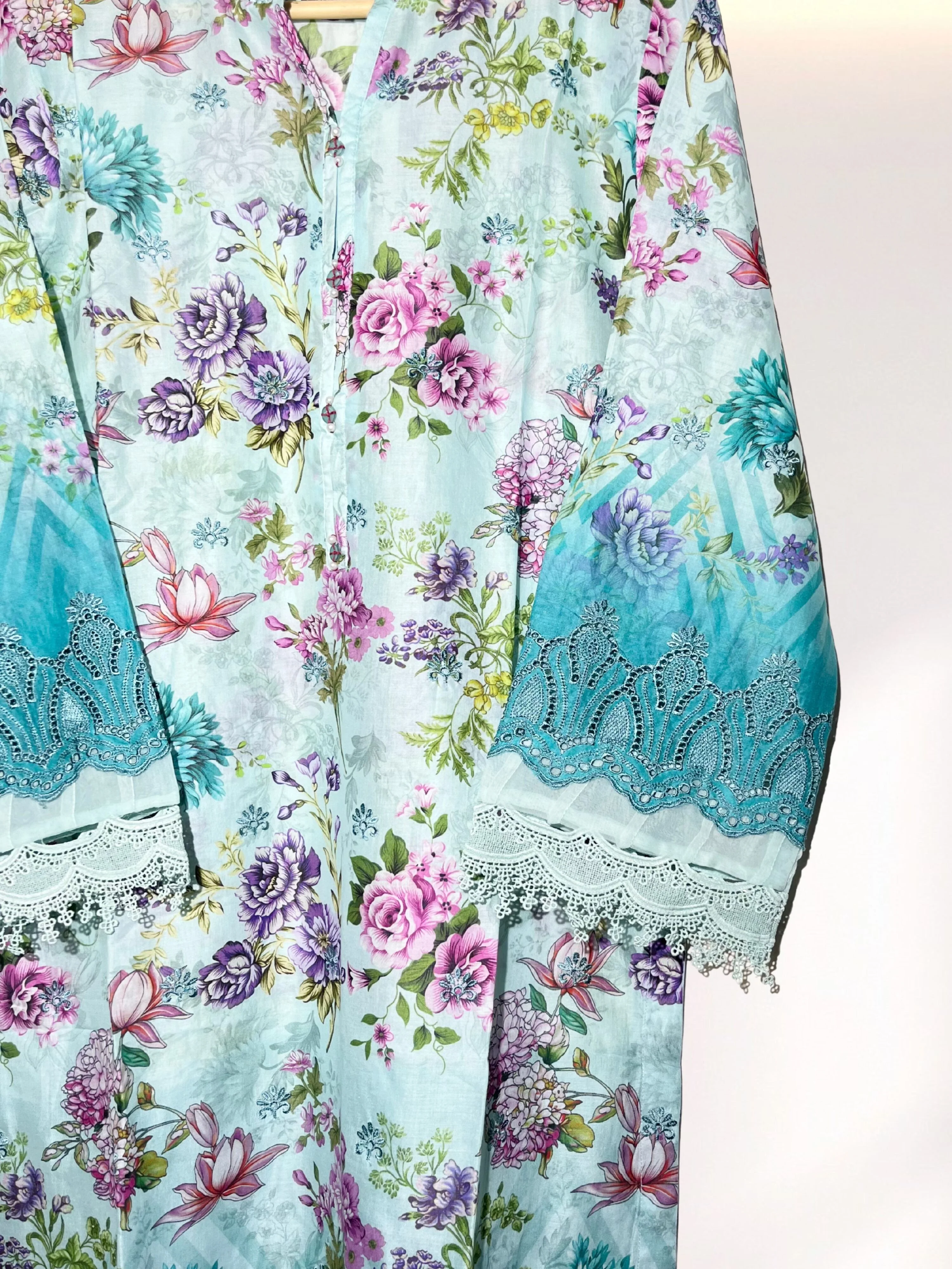 Sadabahar RTW/Stitched Embroidered Laser Fusion Chikankari Lawn – D-08 - Image 2