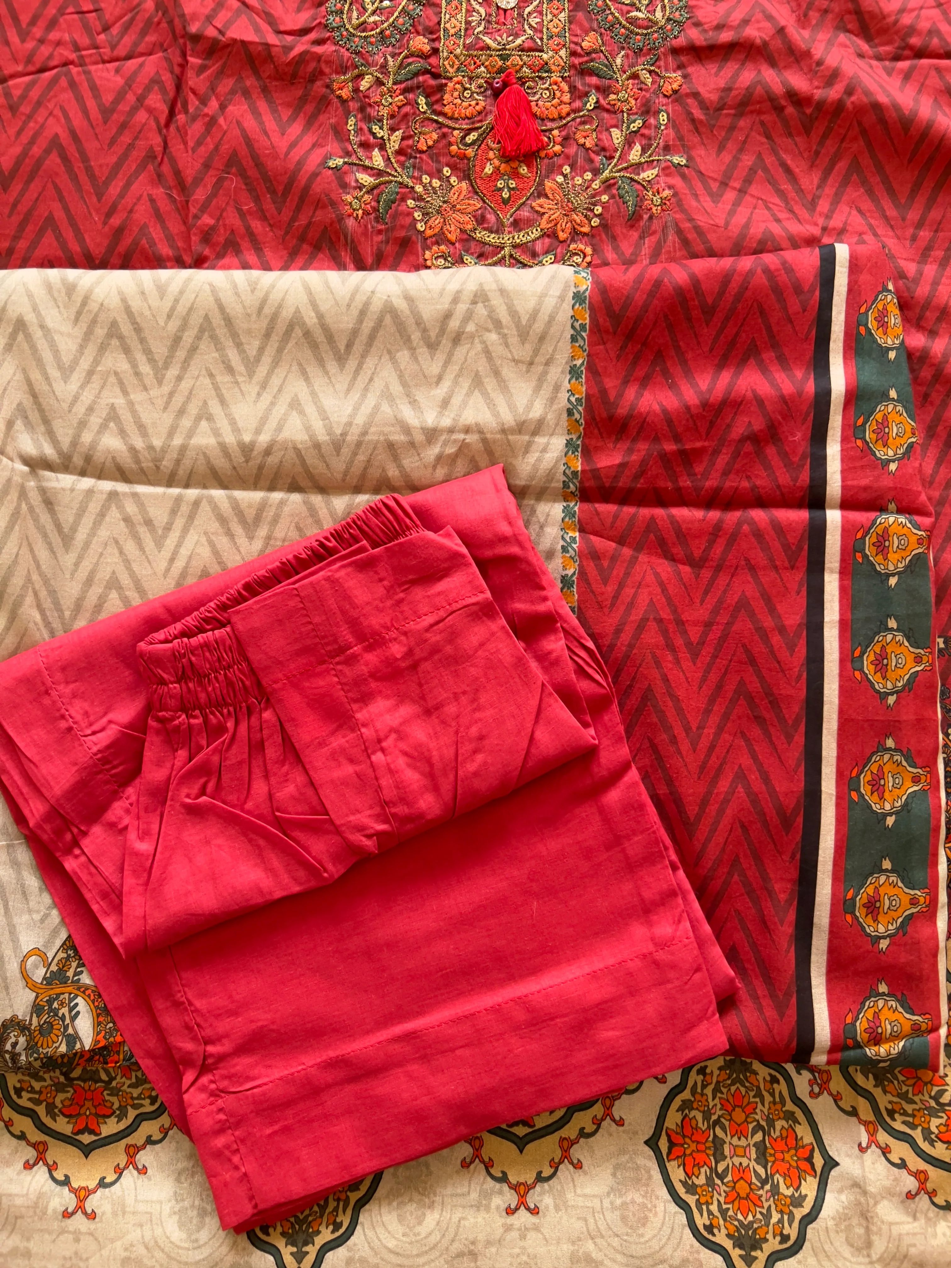Sadabahar Stitched Lawn Collection – SB-07 - Image 5